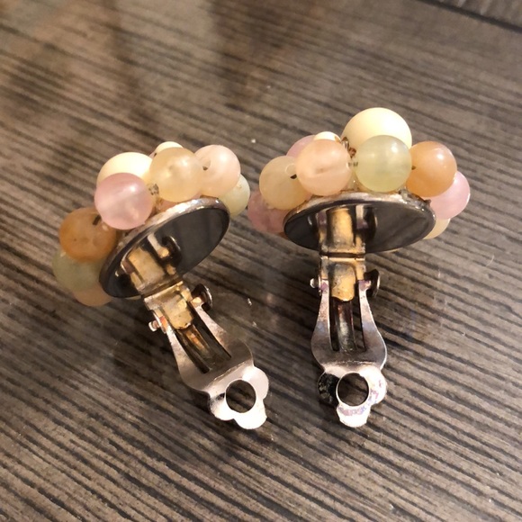 Vintage Pastel Acrylic Bead Clip Earrings - Picture 6 of 11